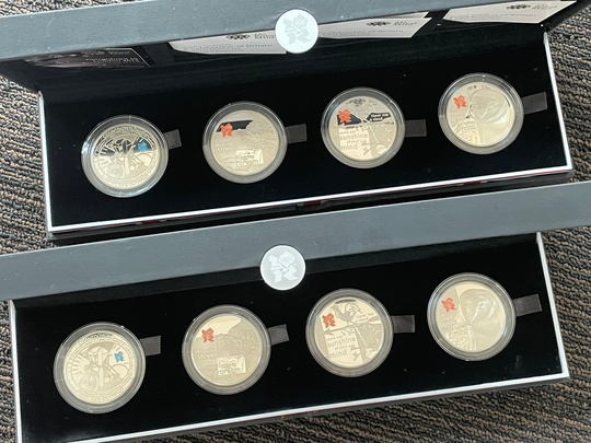 記念硬貨 金貨 銀貨 メダル コイン 買取実績 | 松山市 エコアール